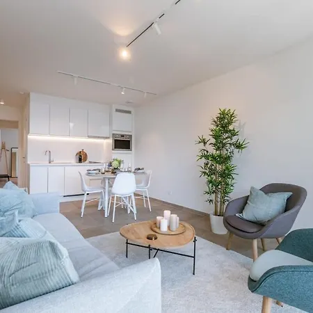 Huswell - Stylish New - Free Parking Apartamento *