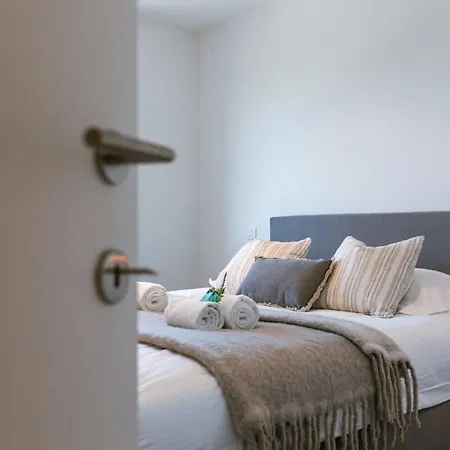 Huswell - Stylish New - Free Parking Ostenda