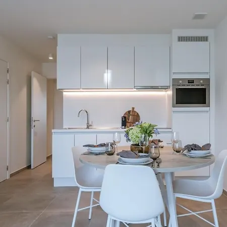 Huswell - Stylish New - Free Parking * Ostenda