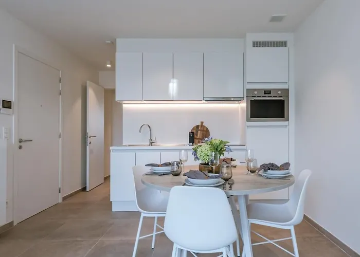 Huswell - Stylish New - Free Parking * Ostend