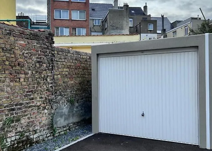 Huswell - Stylish New - Free Parking *