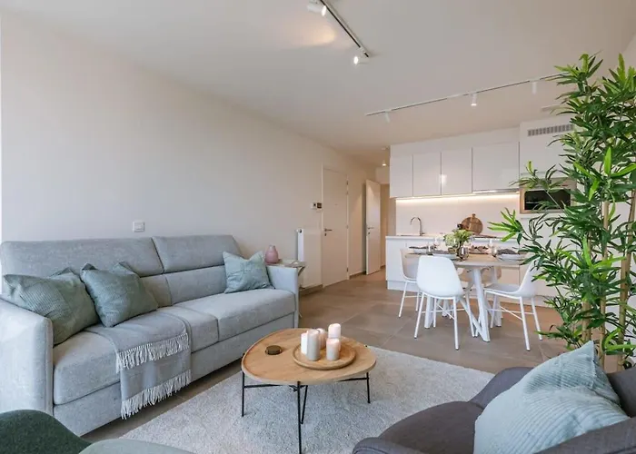 Huswell - Stylish New - Free Parking Apartment Ostende